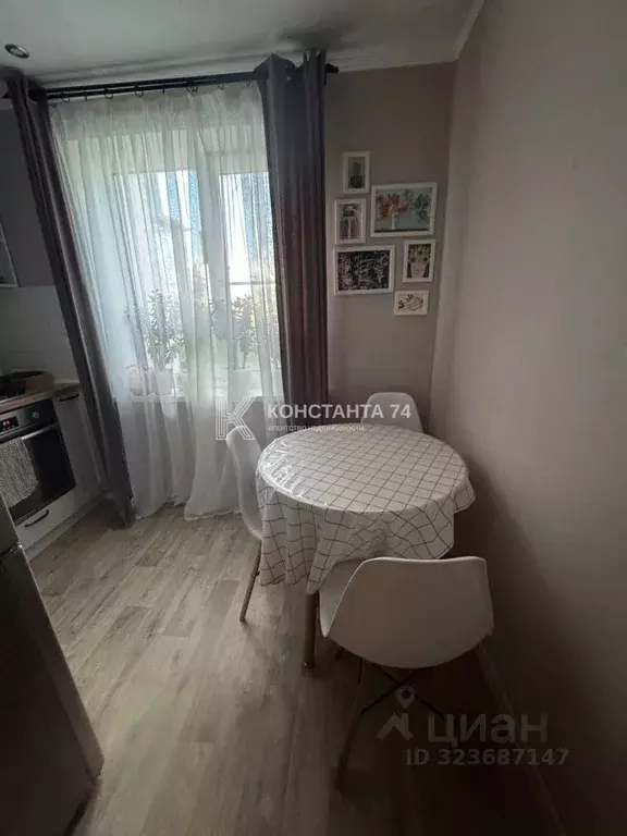 2-к кв. Челябинская область, Челябинск ул. Молодогвардейцев, 6 (55.3 ... - Фото 2