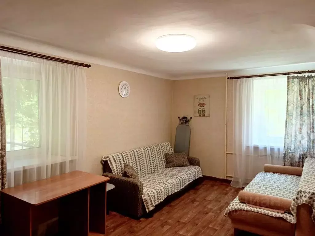2-к кв. Иркутская область, Иркутск ул. 5-й Армии, 10 (44.0 м) - Фото 0