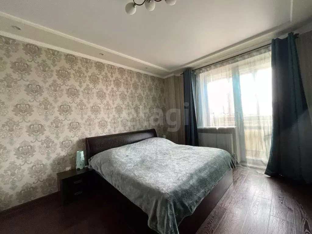 3-к кв. Ростовская область, Ростов-на-Дону ул. Тружеников, 80 (70.0 м) - Фото 0