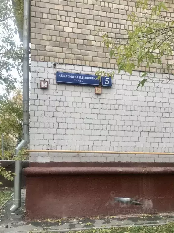 3-к кв. Москва ул. Академика Ильюшина, 5 (71.0 м) - Фото 2