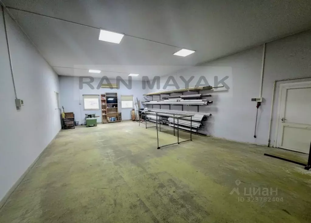 Производственное помещение в Адыгея, Майкоп Промышленная ул., 64 (241 ... - Фото 2