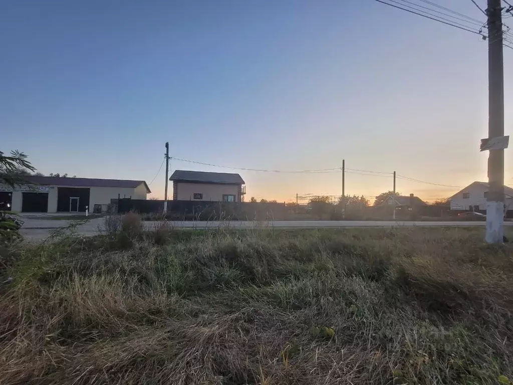 Участок в Краснодарский край, Северская ст-ца ул. Энгельса (10.0 сот.) - Фото 1