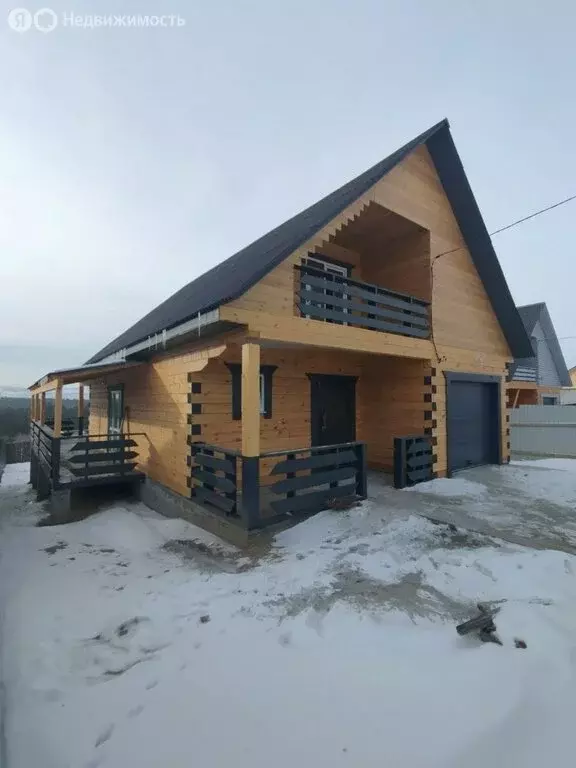 Дом в Тарбагатайский район, сельское поселение Саянтуйское, село ... - Фото 1