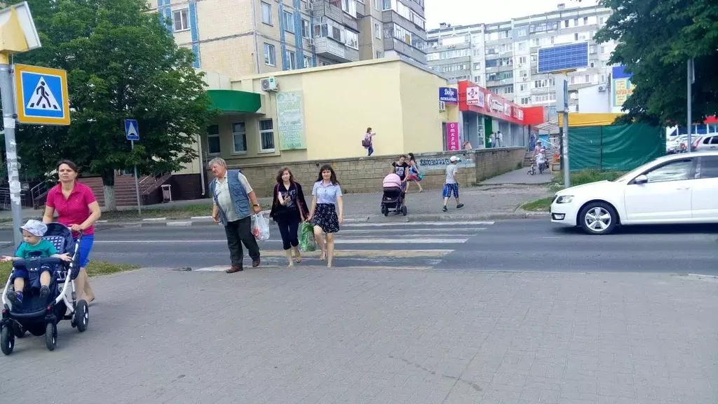 Помещение свободного назначения в Белгородская область, Белгород бул. ... - Фото 0