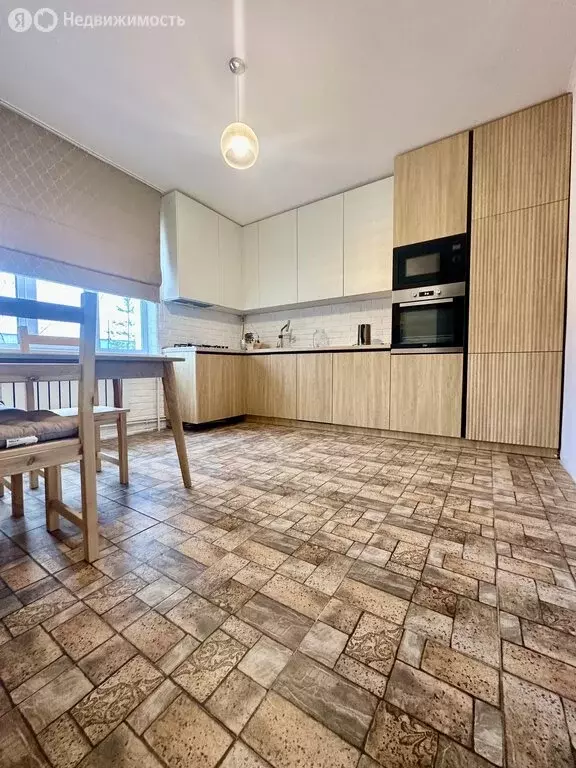 Дом в Якутск, улица Тимофея Бутакова, 48 (90 м) - Фото 1