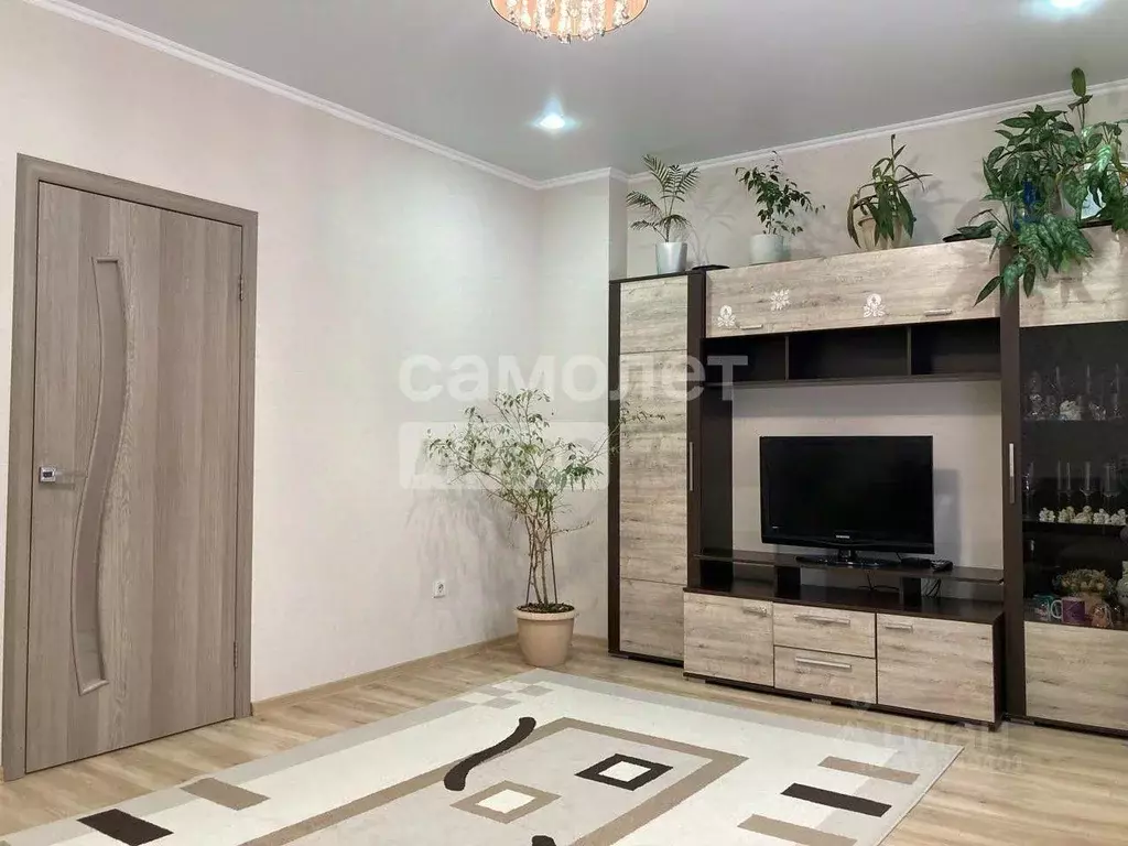 Квартира, 3 комнаты, 80.8 м - Фото 0