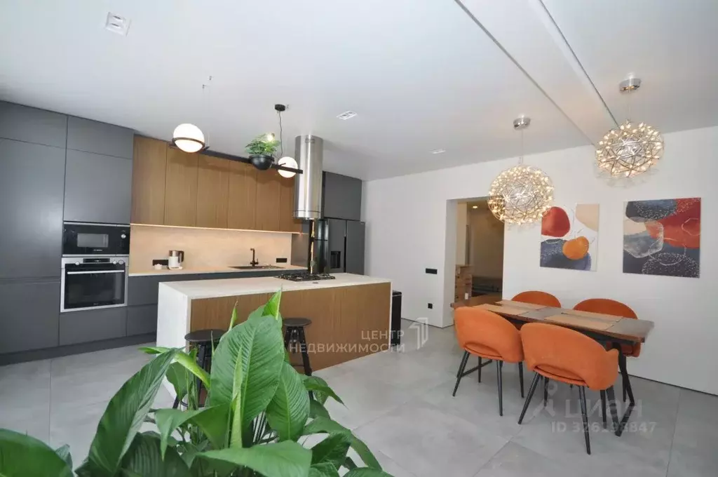 Дом в Татарстан, Казань ул. Зеленая Поляна, 36 (407 м) - Фото 1