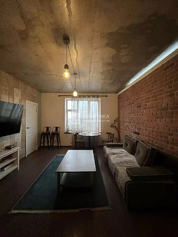 Продается 2-комнатная квартира - Фото 1