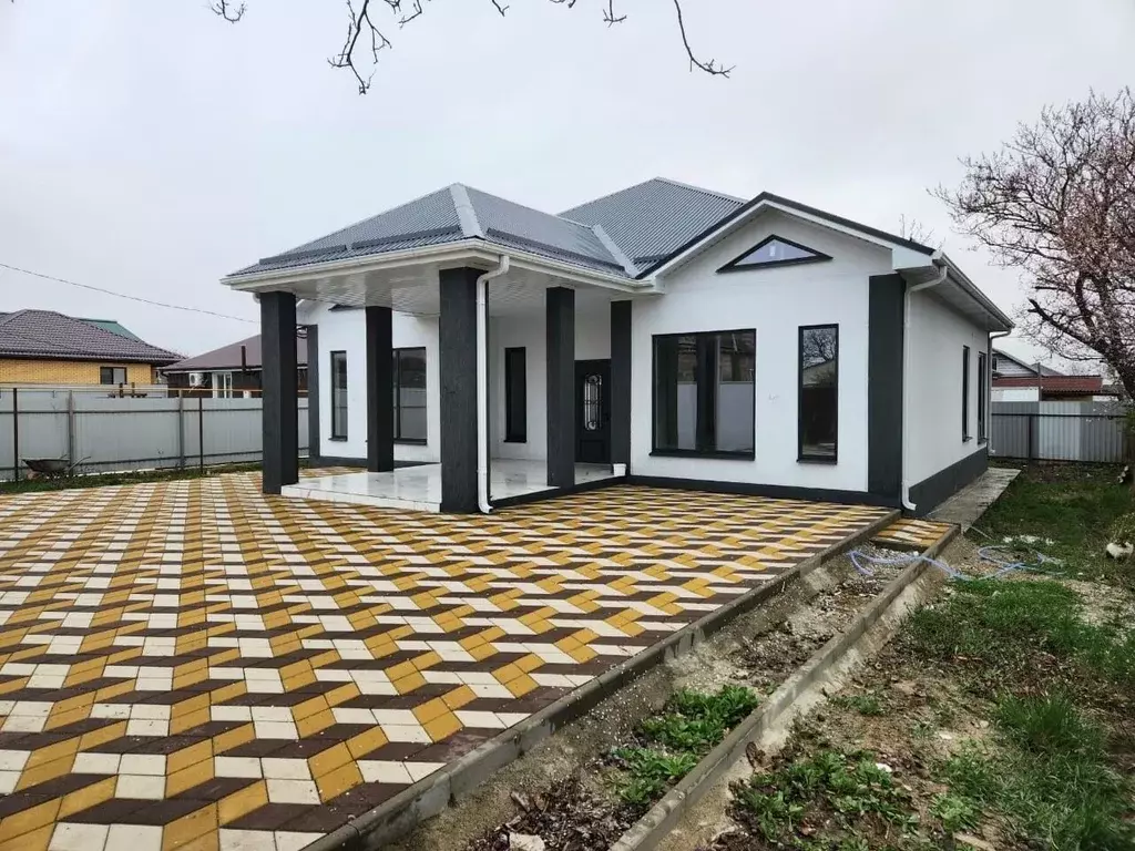 Дом в Краснодарский край, Темрюк Родник ДНТ, ул. Клубничная (155 м) - Фото 2
