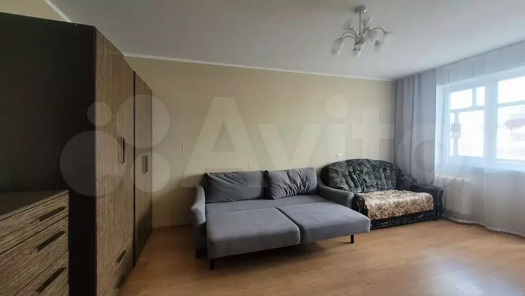 1-к. квартира, 40 м, 5/10 эт. - Фото 1