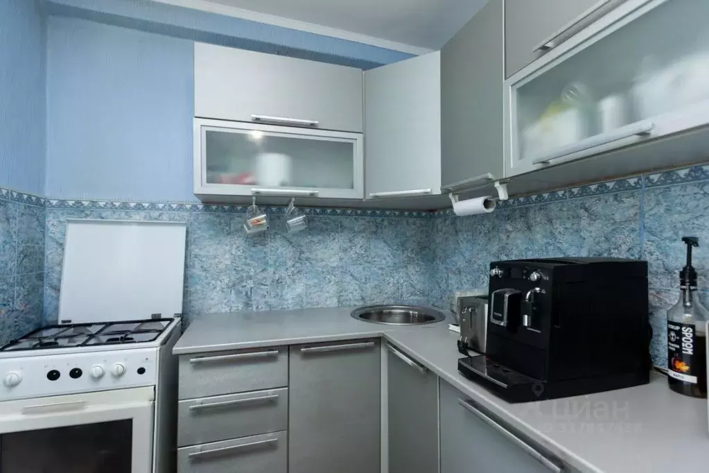 3-к кв. Оренбургская область, Оренбург Центральная ул., 19 (61.0 м) - Фото 1