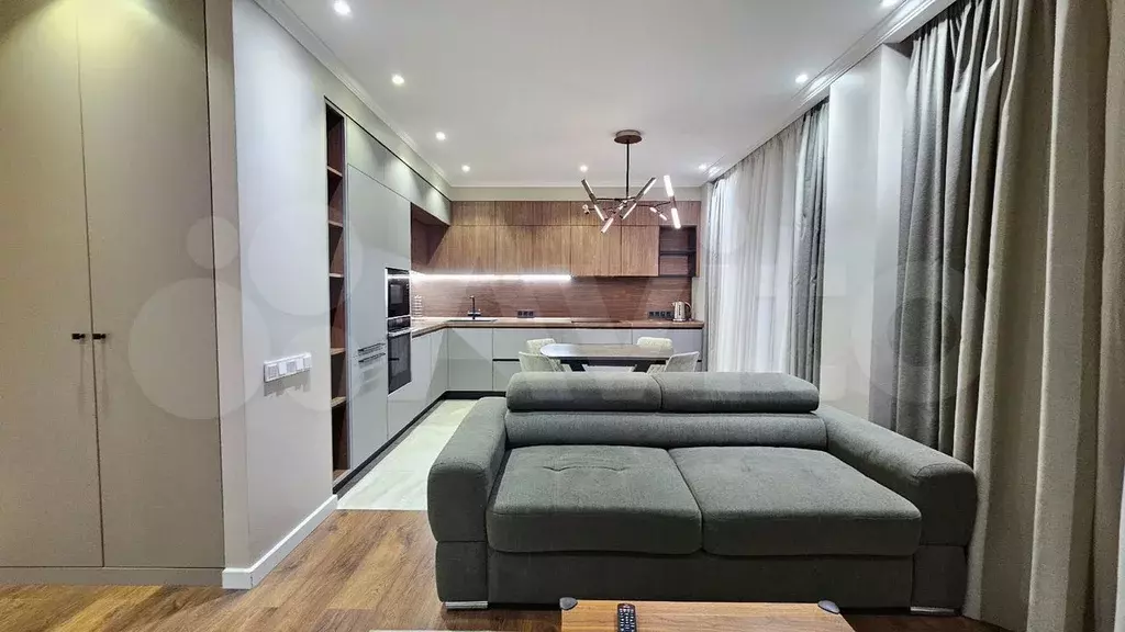 2-к. квартира, 75 м, 9/19 эт. - Фото 0