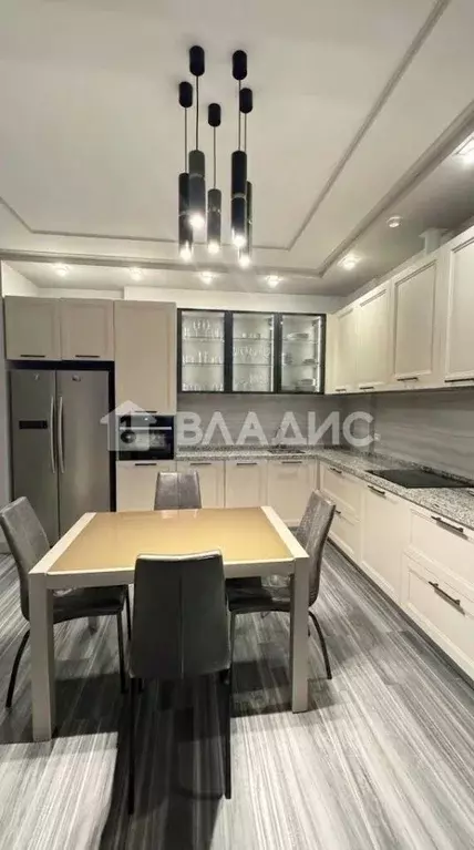 3-к кв. Москва ул. Авиаконструктора Сухого, 2к1 (116.5 м) - Фото 2