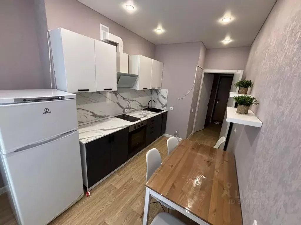 2-к кв. Башкортостан, Уфа бул. Давлеткильдеева, 5 (60.0 м) - Фото 0