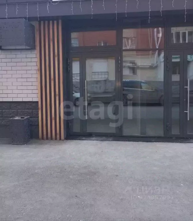 Помещение свободного назначения в Тюменская область, Тюмень Заречный ... - Фото 1