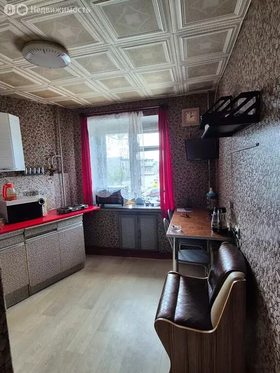 1к в 4-комнатной квартире (18 м) - Фото 0