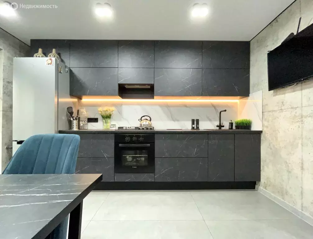 2-комнатная квартира: Брянск, улица Евдокимова, 8 (60 м) - Фото 2