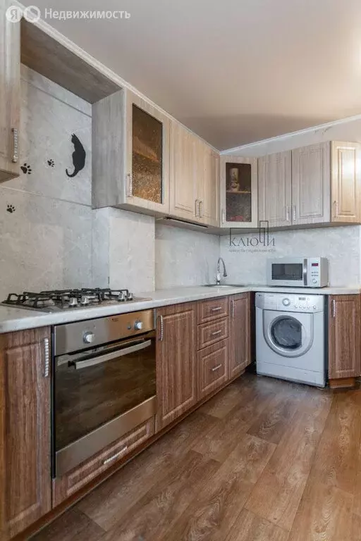 3-комнатная квартира: Магнитогорск, улица Гагарина, 28 (53.6 м) - Фото 1