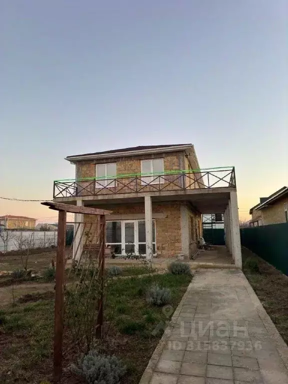Дом в Севастополь ш. Качинское (244 м) - Фото 0