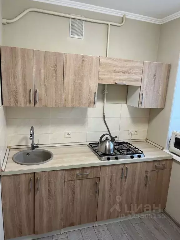 2-к кв. Московская область, Лобня ул. Булычева, 10 (40.0 м) - Фото 1