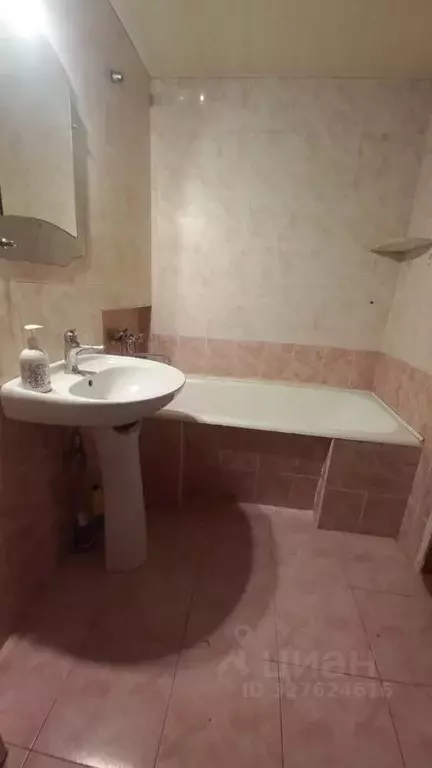 3-к кв. Северная Осетия, Владикавказ Московская ул., 57 (67.0 м) - Фото 1