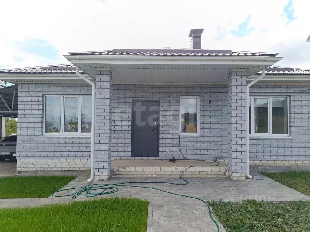 Дом в Воронежская область, Семилуки Южный мкр, ул. Васильковая, 46 ... - Фото 2