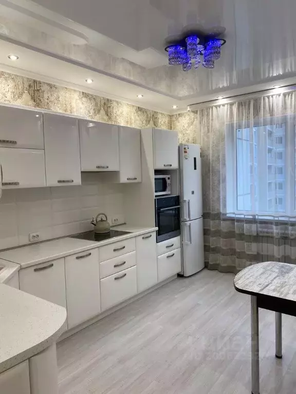 2-к кв. Астраханская область, Астрахань ул. Набережная Приволжского ... - Фото 1