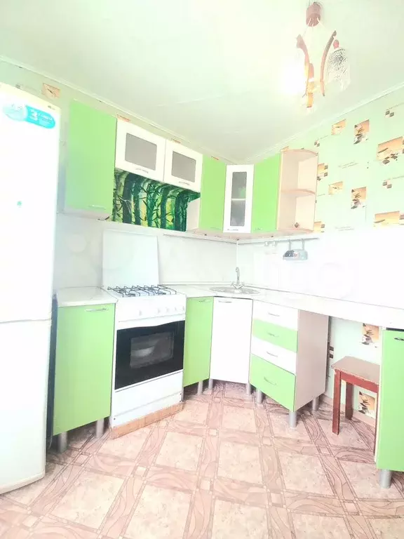 1-к. квартира, 37 м, 9/9 эт. - Фото 0