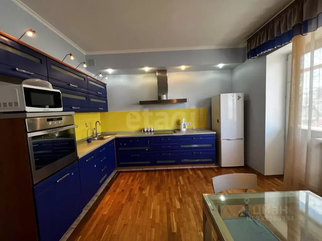 3-к кв. Тюменская область, Тюмень ул. Сакко, 5 (120.0 м) - Фото 1