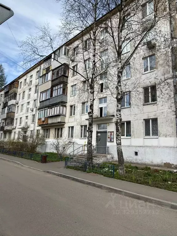 2-к кв. Московская область, Лобня Мирная ул., 30 (45.5 м) - Фото 1