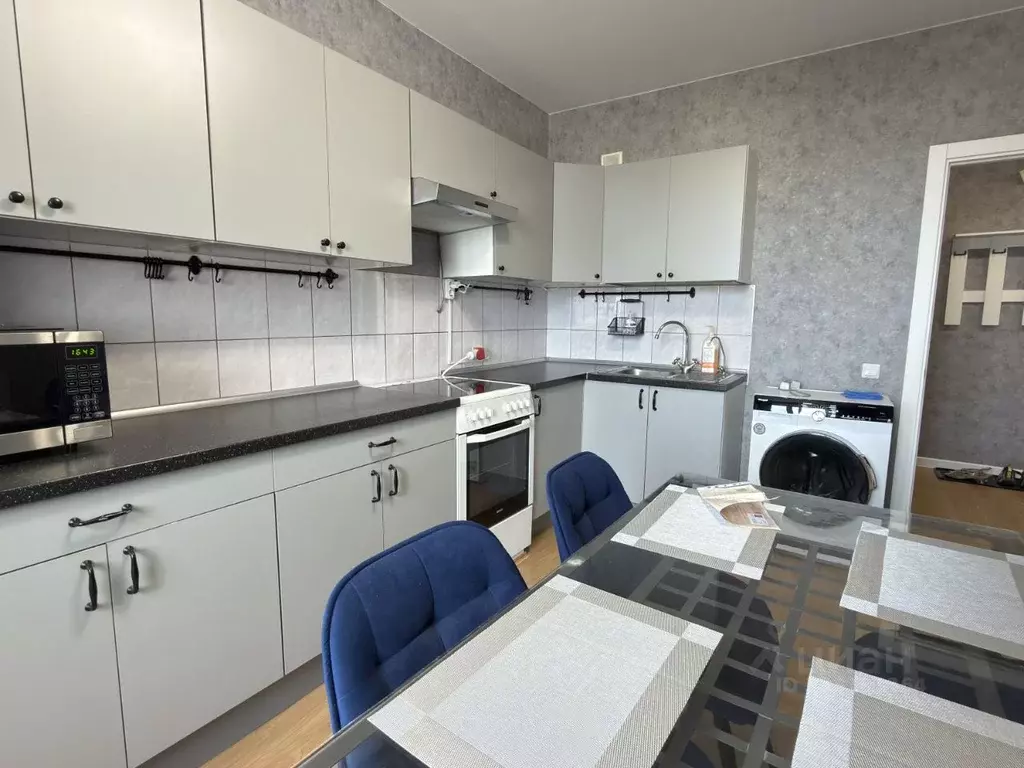 2-к кв. Москва ул. Гримау, 9К2 (71.0 м) - Фото 1