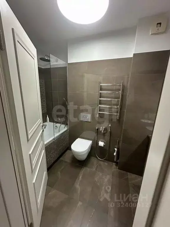 3-к кв. Новосибирская область, Новосибирск Военная ул., 18 (89.9 м) - Фото 1