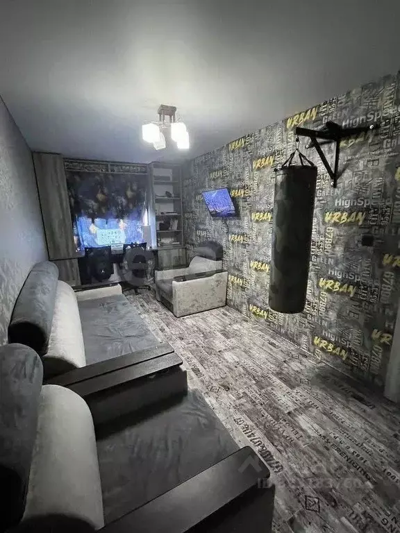 2-к кв. Курганская область, Курган ул. Макаренко, 14 (46.1 м) - Фото 1