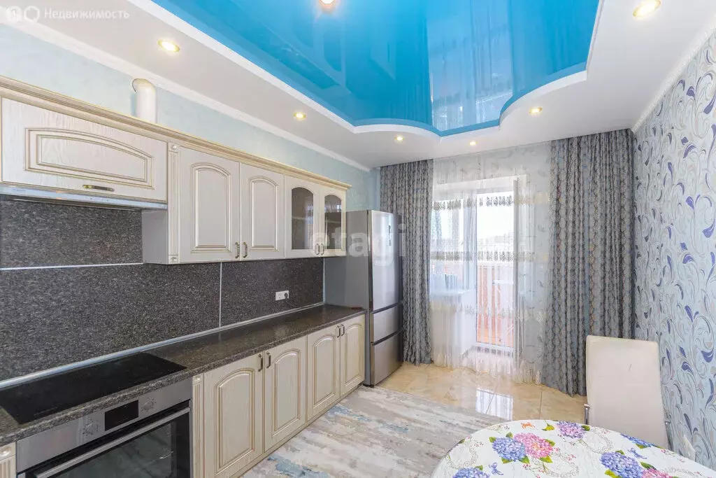 3-комнатная квартира: Тюмень, Малая Боровская улица, 28к1 (97.1 м) - Фото 1