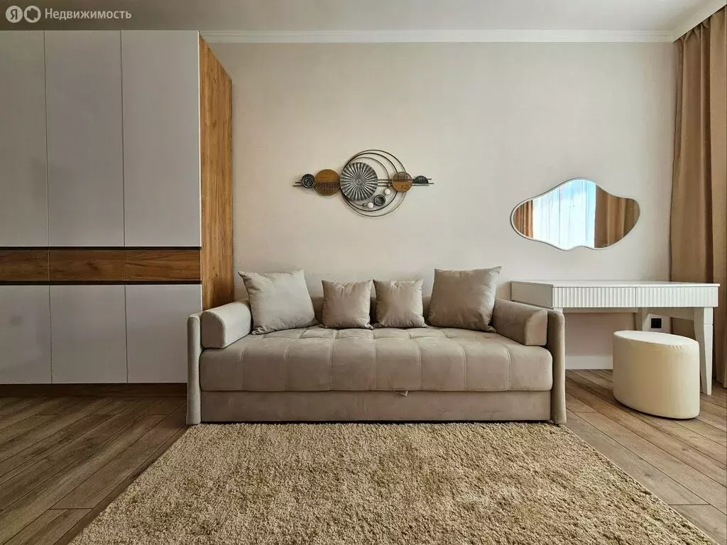Дом в посёлок Рассвет, Малиновая улица (210 м) - Фото 0
