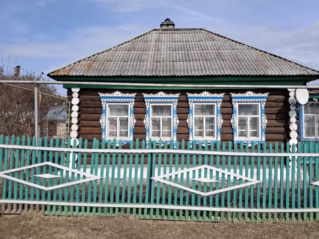 Дом в Свердловская область, Сысерть ул. Дзержинского (40 м) - Фото 0