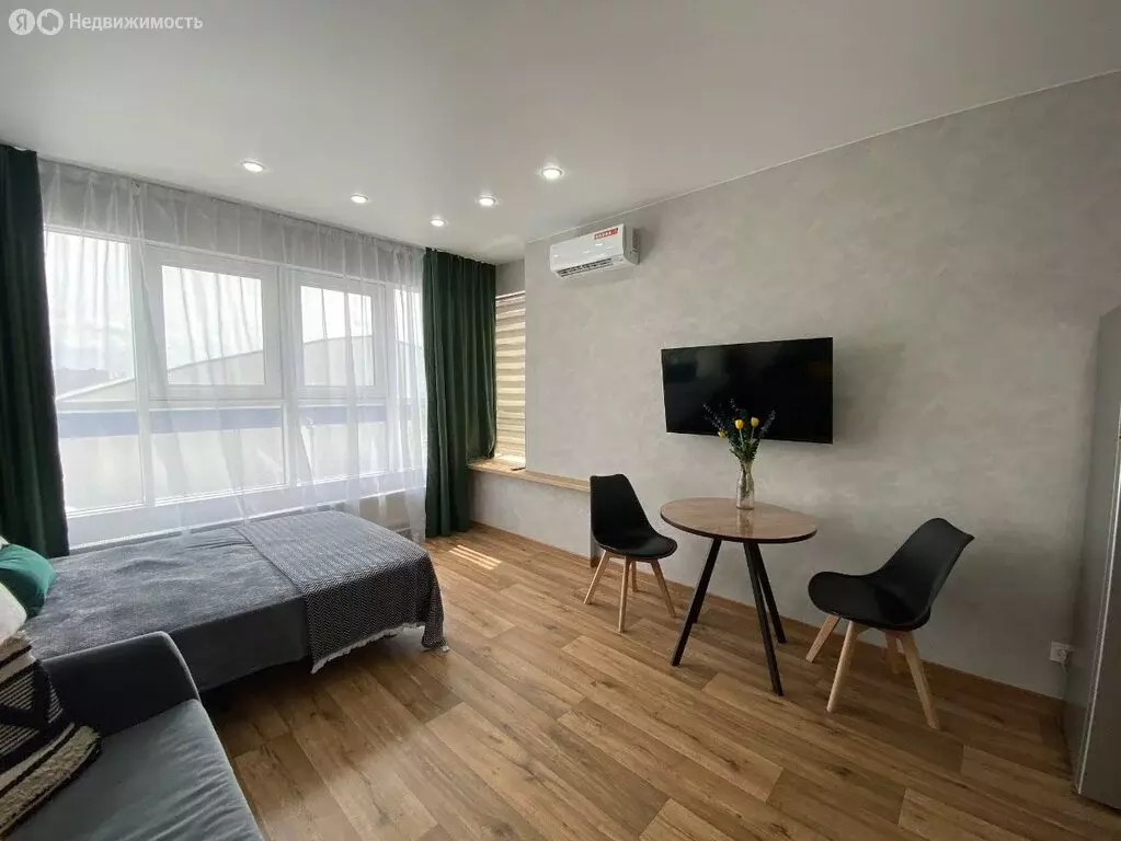 Квартира-студия: Волгоград, улица Степанищева, 2А (28 м) - Фото 0