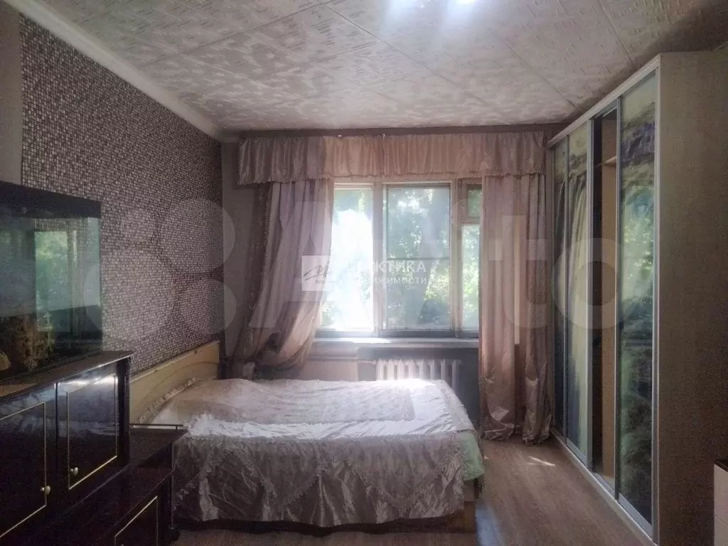 Комната 18,7 м в 2-к., 3/5 эт. - Фото 0
