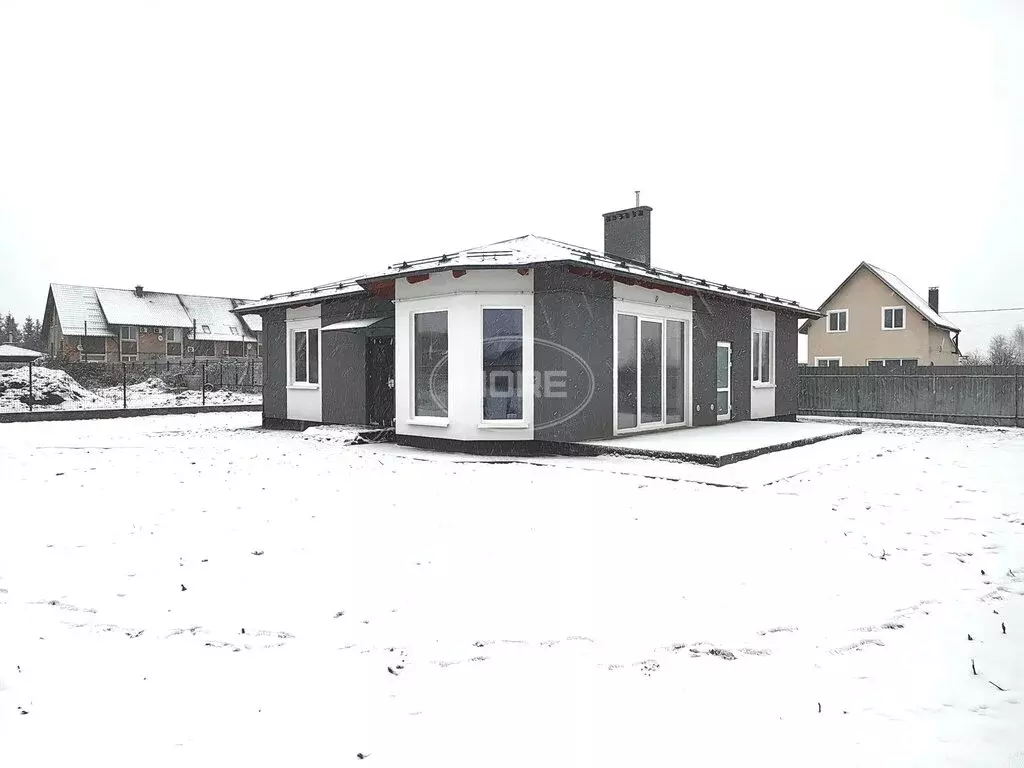 Дом в Калининградская область, Гурьевский муниципальный округ, посёлок ... - Фото 1