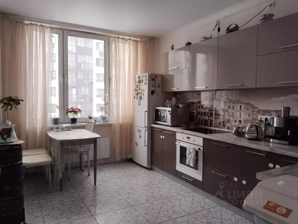 3-к кв. Москва ул. Сервантеса, 3к2 (67.5 м) - Фото 1