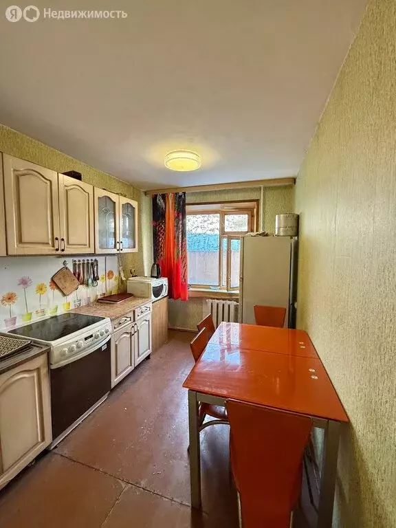 2-комнатная квартира: Петропавловск-Камчатский, Петропавловское шоссе, ... - Фото 1