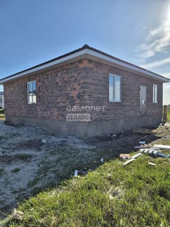 Дом в Курская область, Курский район, Рышковский сельсовет, Кислино ... - Фото 0