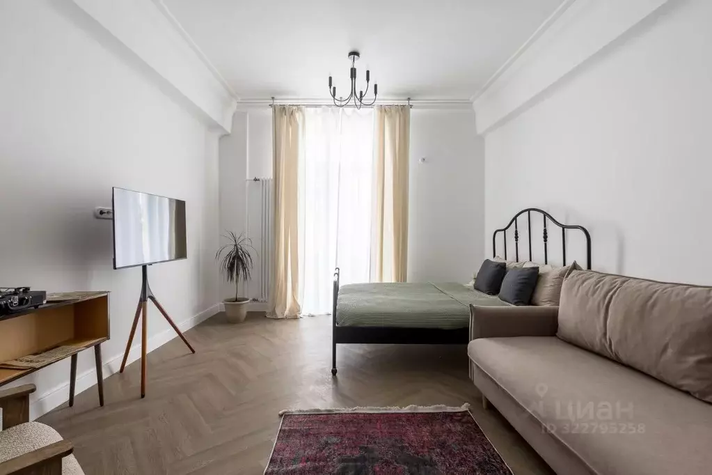 1-к кв. Тюменская область, Тюмень ул. Республики, 48 (44.0 м) - Фото 0