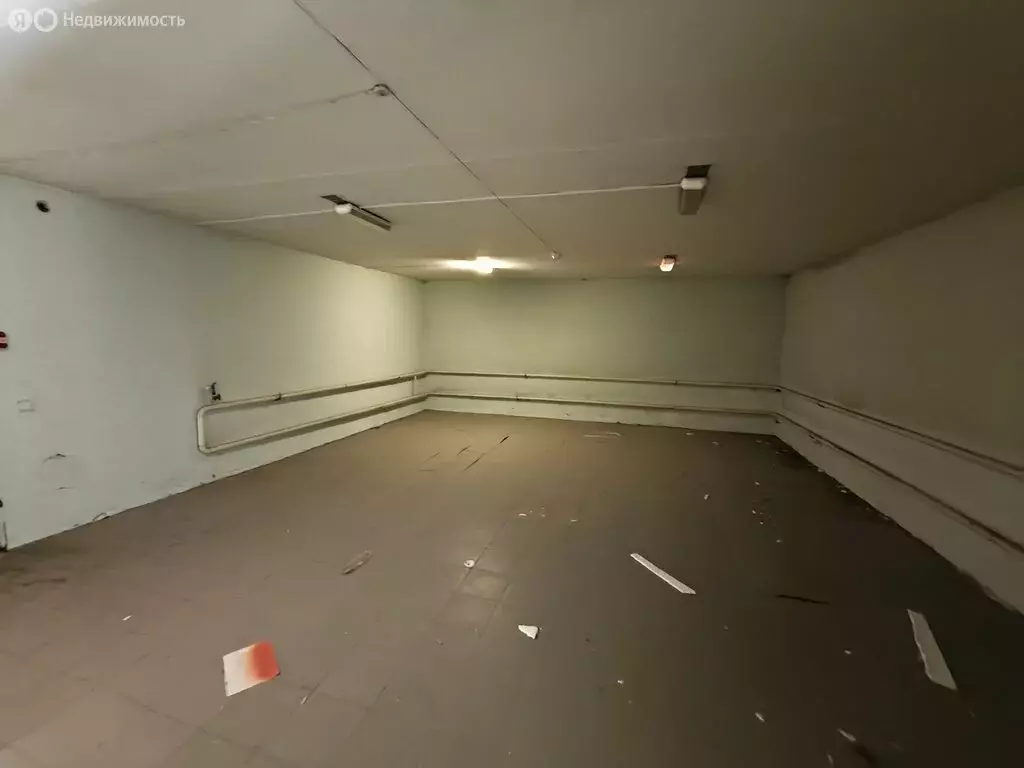 Торговая площадь (244 м) - Фото 2