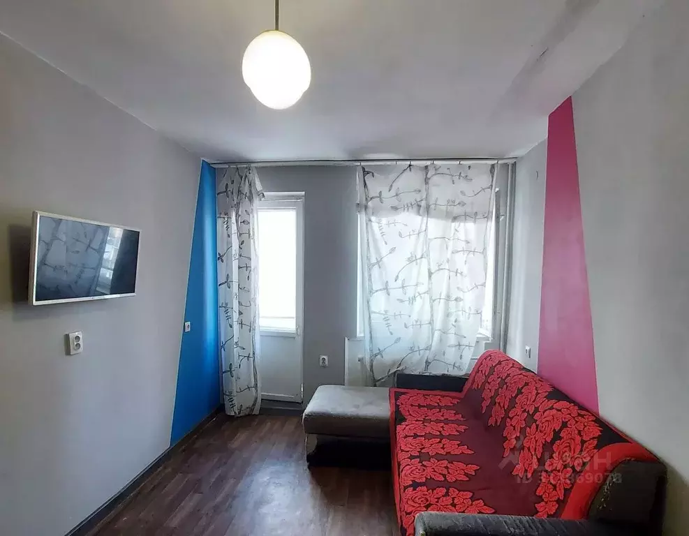 Комната Псковская область, Псков ул. Киселева, 8 (12.6 м) - Фото 0