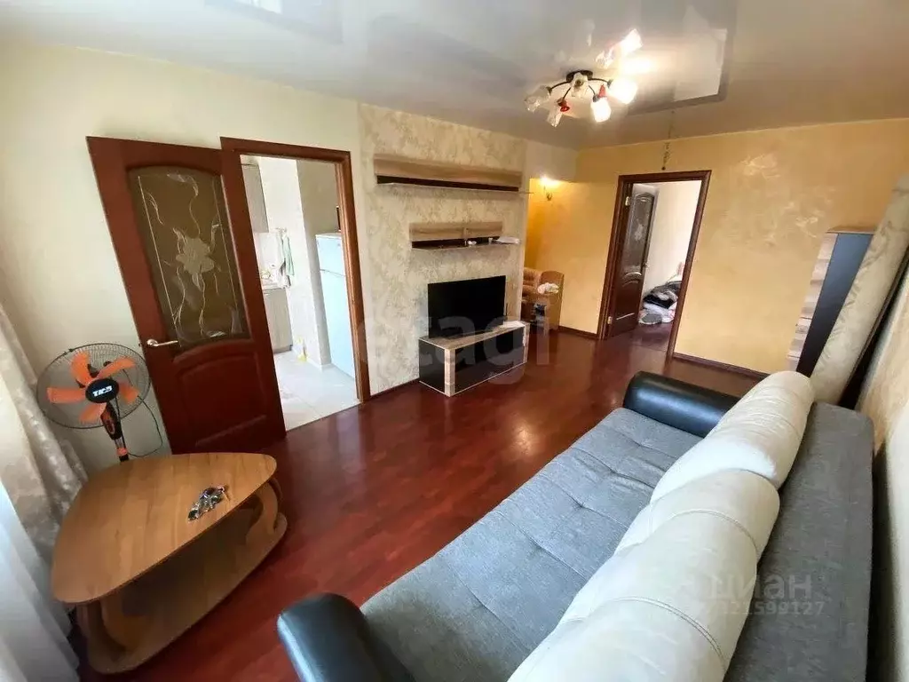 2-к кв. Сахалинская область, Южно-Сахалинск просп. Мира, 241 (44.0 м) - Фото 1