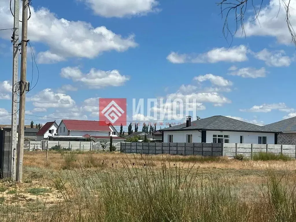 Участок в Севастополь с. Осипенко,  (8.3 сот.) - Фото 1