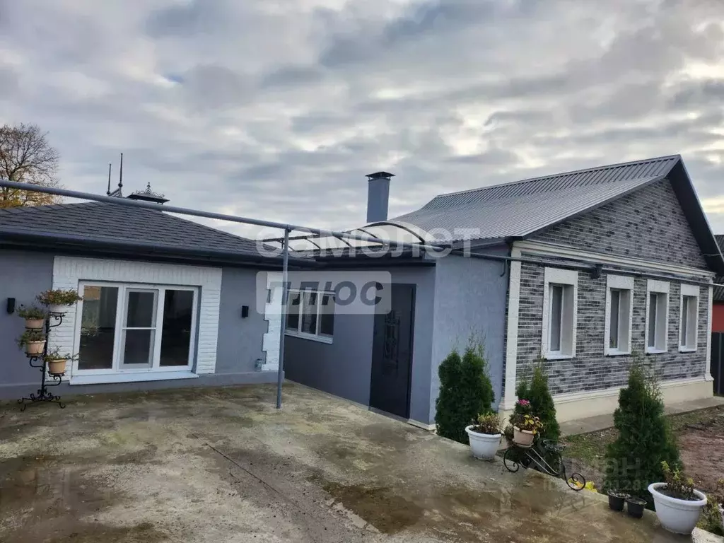 Дом в Курская область, Курск ул. Павлуновского (74 м) - Фото 1