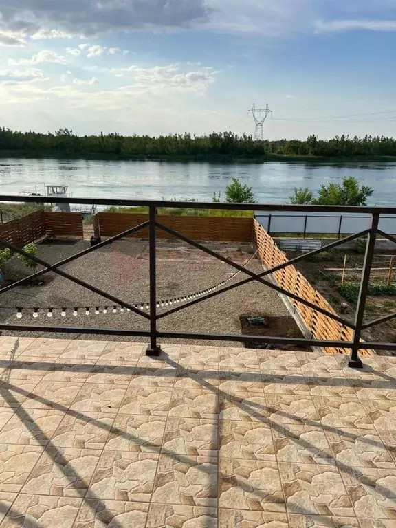 Дом в Ростовская область, Волгодонской район, Романовская ст-ца ул. ... - Фото 1