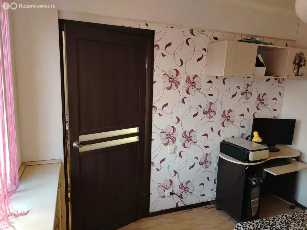 3-комнатная квартира: Великий Новгород, Октябрьская улица, 12к4 (49 м) - Фото 0